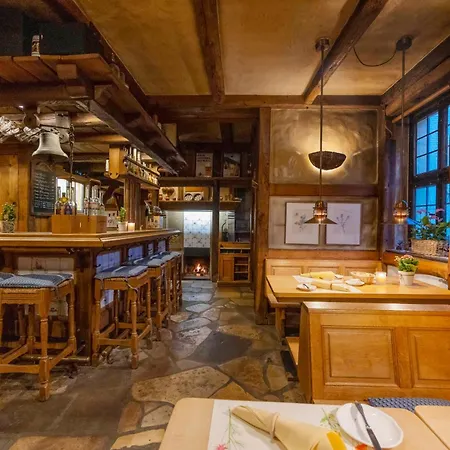 明斯特高地公园酒店
