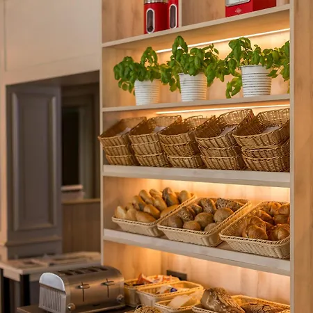 Parkhotel Hohenfeld