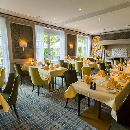Parkhotel Hohenfeld 4* מונסטר