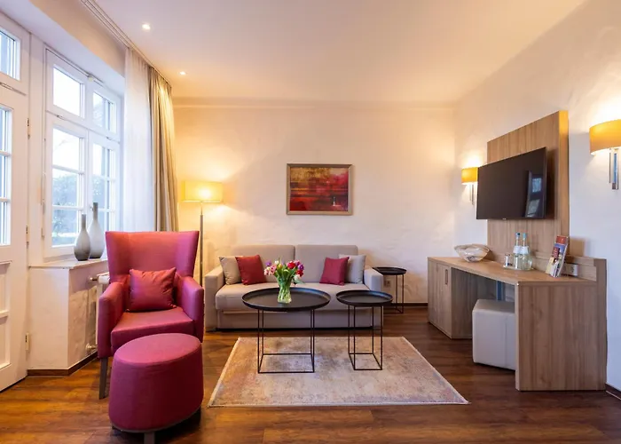 明斯特高地公园酒店 4*