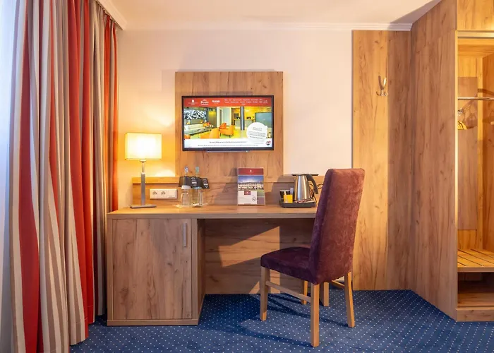 Parkhotel Hohenfeld Szálloda 4*
