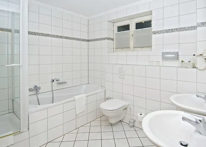 Parkhotel Hohenfeld Szálloda 4*