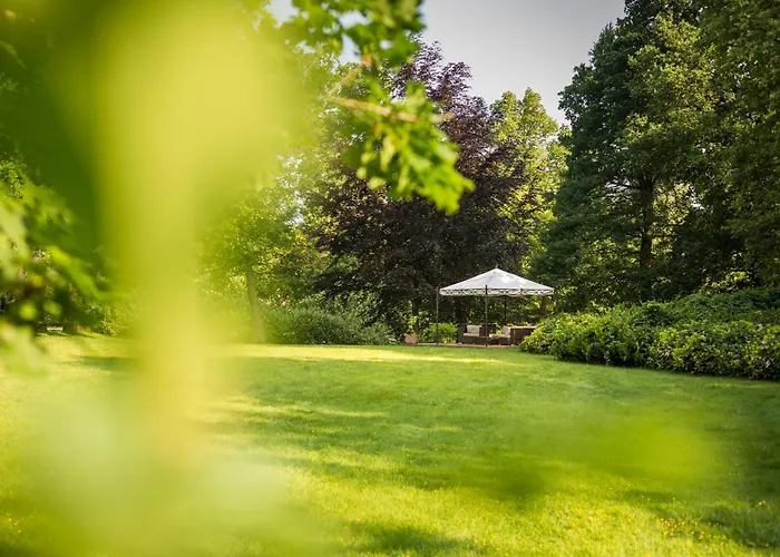 Hotel Parkhotel Hohenfeld 4*